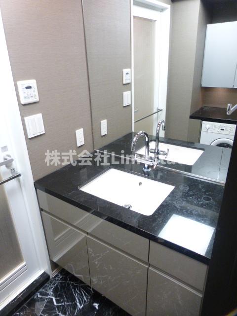 洗面設備　別部屋参考写真