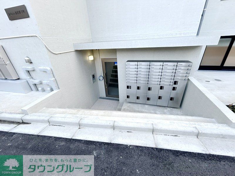 エントランス　部屋探しは株式会社　タウンハウジング　までお気軽にお問合せ…