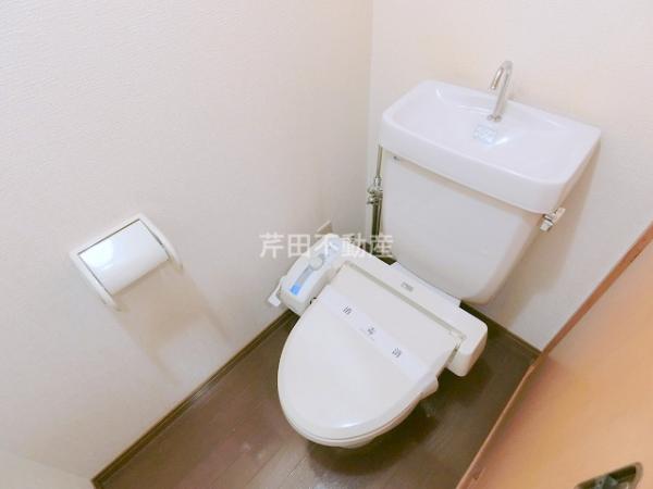 トイレ　写真は別のお部屋のイメージです
