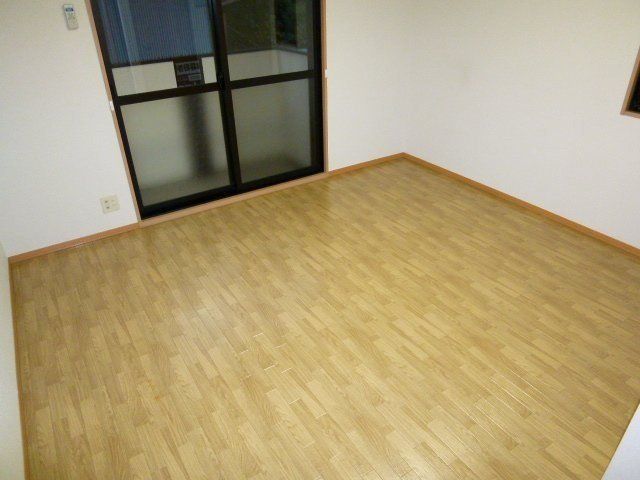 居室・リビング　綺麗な洋室のお部屋です。