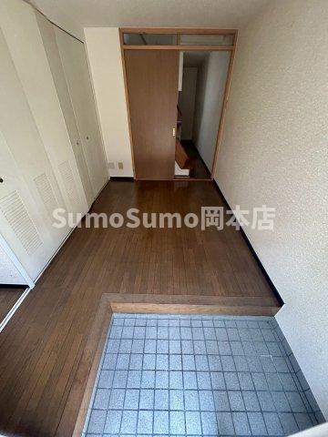 玄関　明るい玄関です