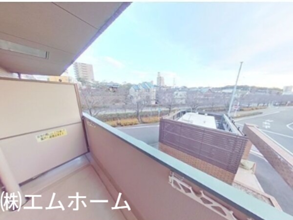 バルコニー　南面バルコニー