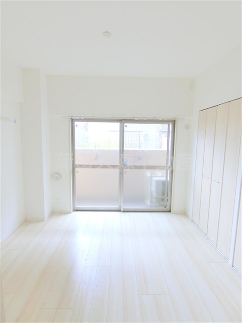 その他　洋室6帖