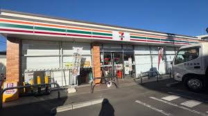 コンビニ　セブンイレブン 世田谷南烏山2丁目店（コンビニ）まで298m