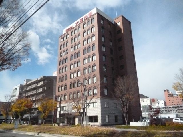 大学・短大　大原簿記情報ビジネス医療専門学校（大学・短大）まで1100m