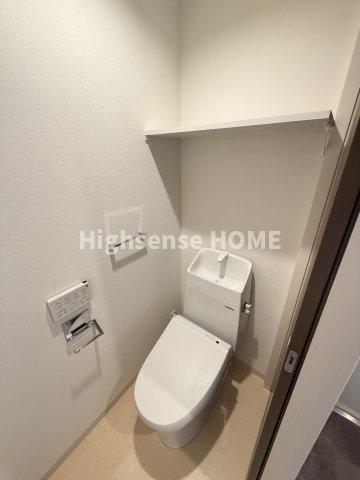 トイレ　コンパクトで使いやすいトイレです