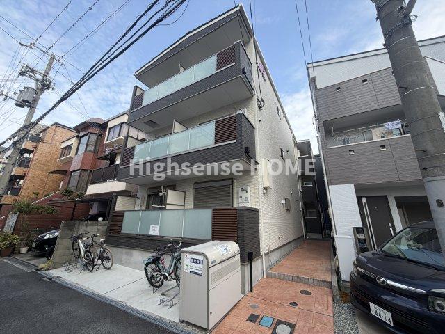 建物外観　落ち着いた雰囲気の外観です