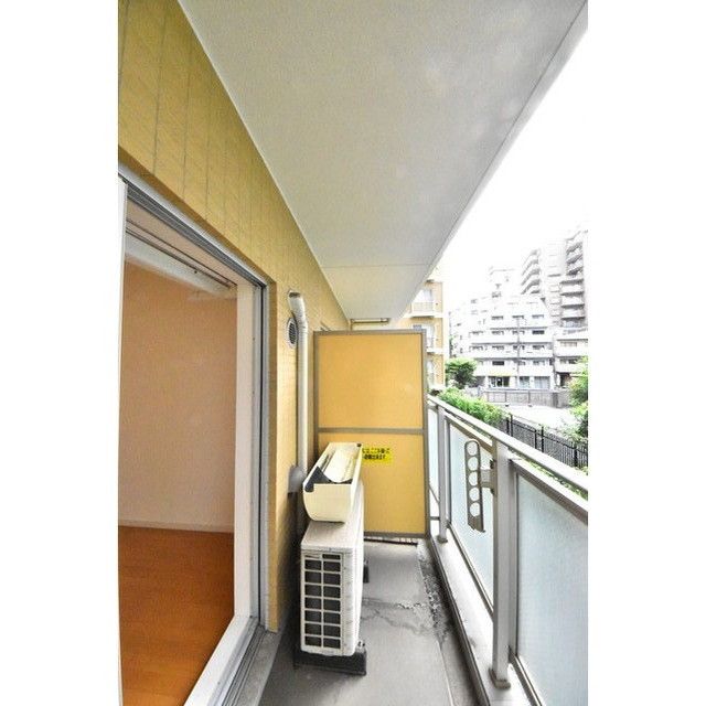 バルコニー　※別部屋の参考写真です。