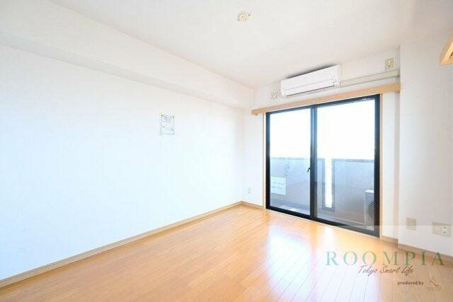 居室・リビング　同タイプの別のお部屋です