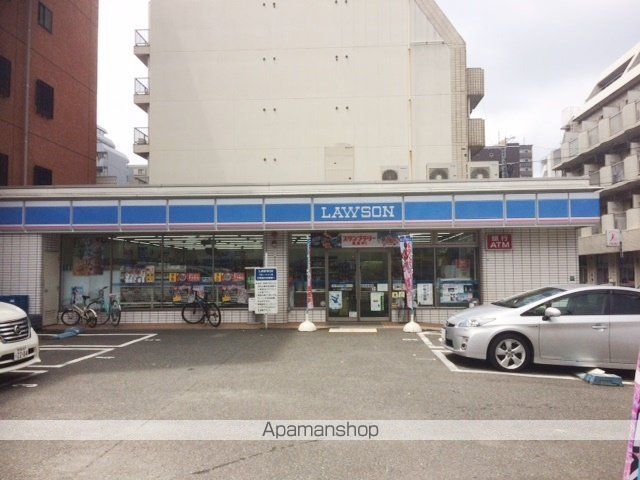 コンビニ　ローソン（コンビニ）まで156m