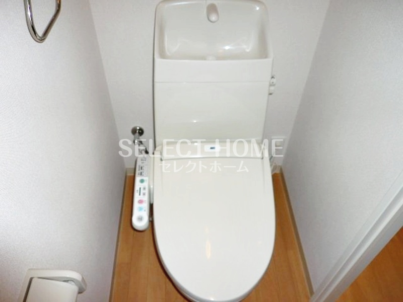 トイレ　ゆったりとした空間のトイレです