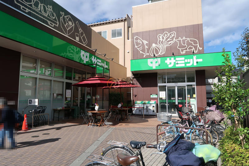 スーパー　サミットストア 下馬店総菜棟（スーパー）まで376m