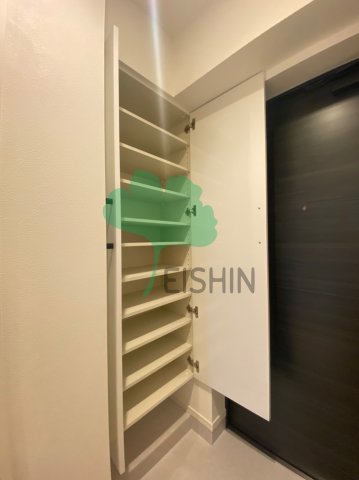 玄関　同シリーズのものです