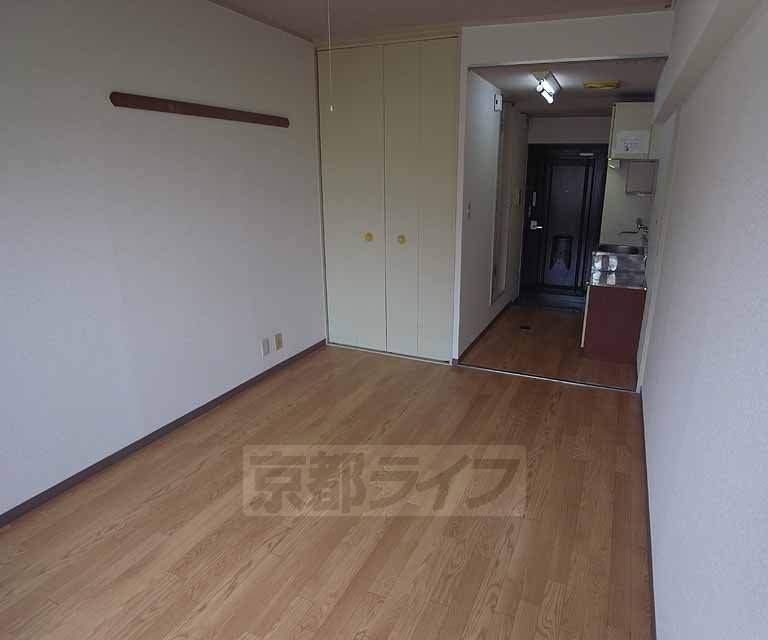 居室・リビング　収納のある洋室です。