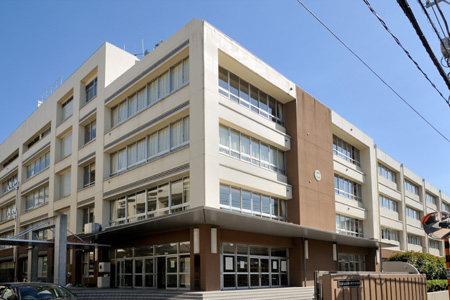 中学校　江東区立深川第三中学校（中学校）まで1014m