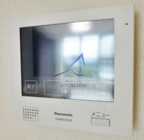 セキュリティ　モニター付きインターホンです。