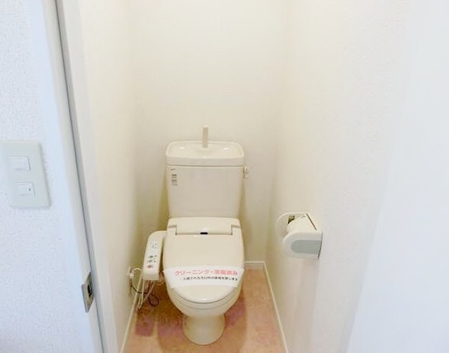 トイレ　参考写真です。