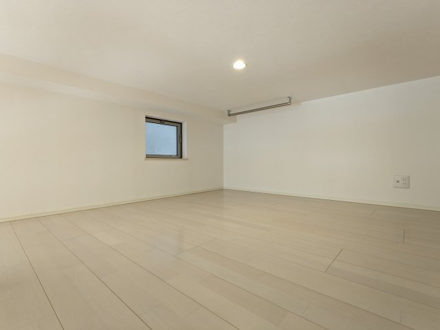 その他　101号室ロフト