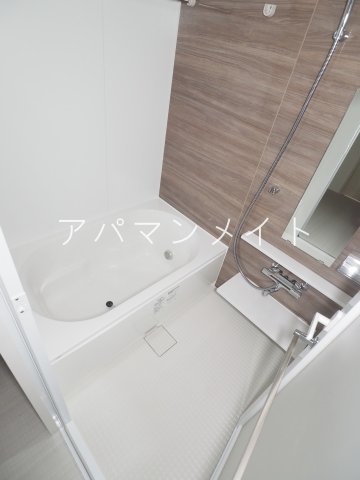 バス・シャワールーム　追い焚き機能付き