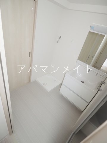 その他設備　洗濯機置場＆脱衣スペースです
