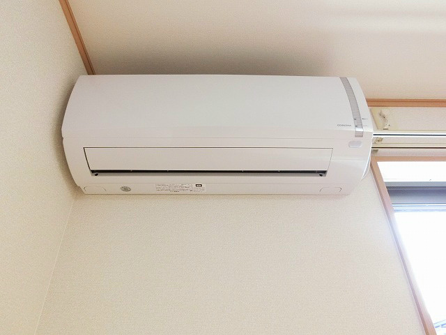 その他設備　エアコン設置。取り付けや取り外しの手間もコストもかかりません
