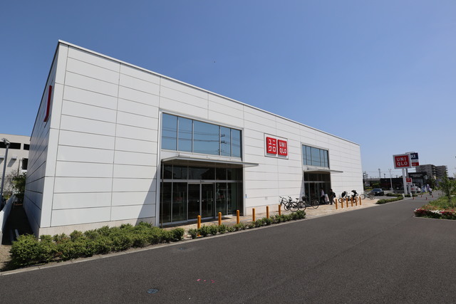 ショッピングセンター　ユニクロ流山店（ショッピングセンター）まで348m