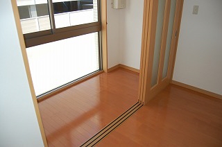 バルコニー　※同建物同型別のお部屋