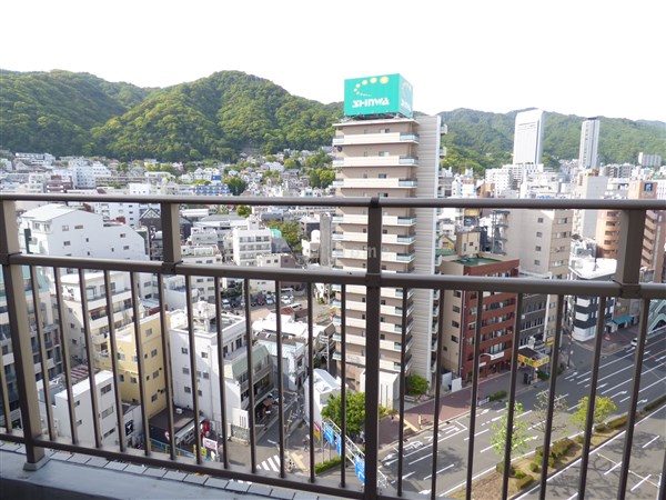 眺望　ＴＶモニターホンで安心