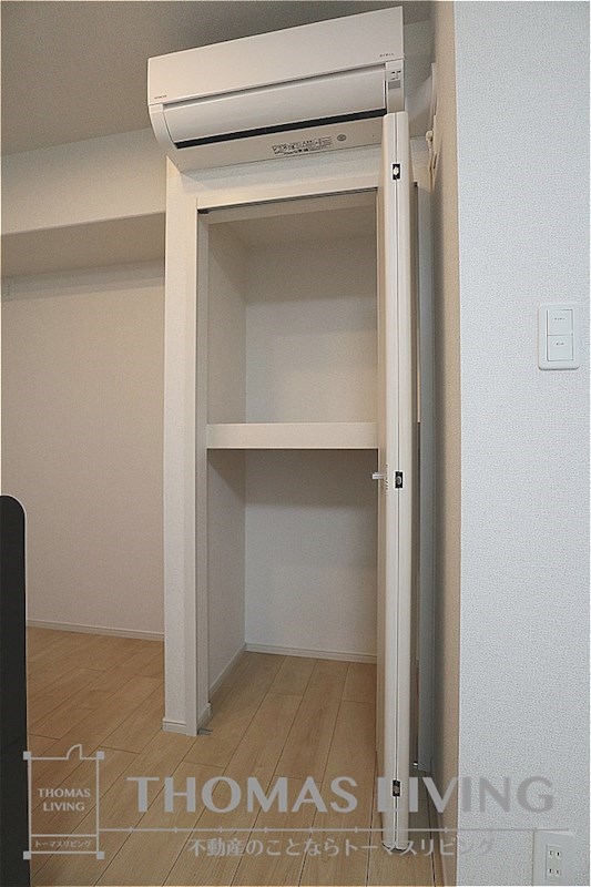 その他設備　冷暖房一台完備。