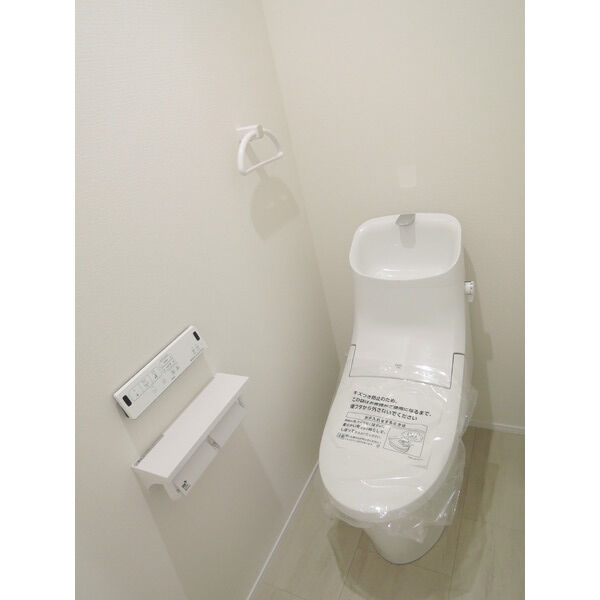トイレ　トイレもきれいです