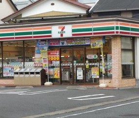 コンビニ　セブンイレブン さいたま文蔵5丁目店（コンビニ）まで315m