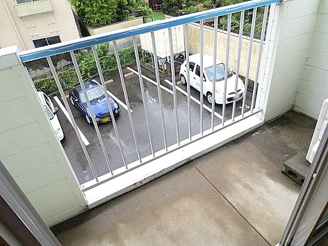 バルコニー　陽当たり良好なバルコニーです