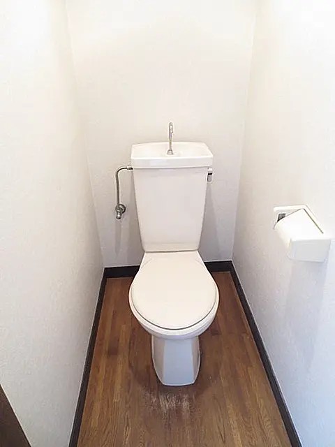トイレ　落ち着いたトイレです