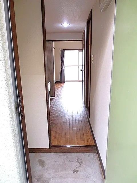 玄関　シンプルで使いやすい玄関です