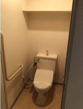トイレ　トイレもきれいです