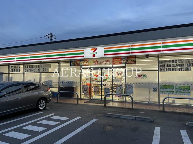 コンビニ　セブン-イレブン 八王子榎木店（コンビニ）まで739m
