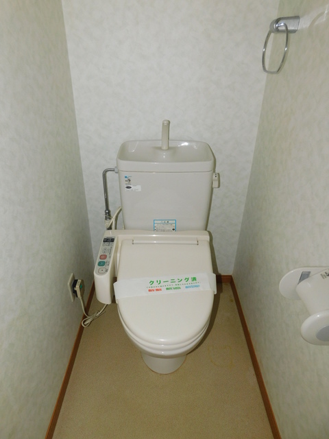 トイレ　別号室