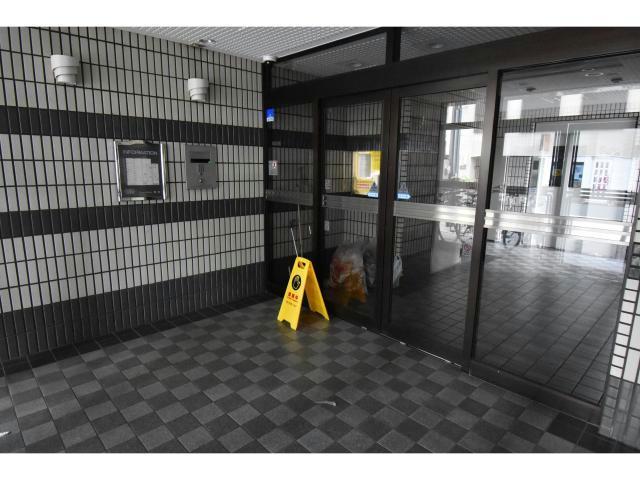 エントランス　エントランス部分