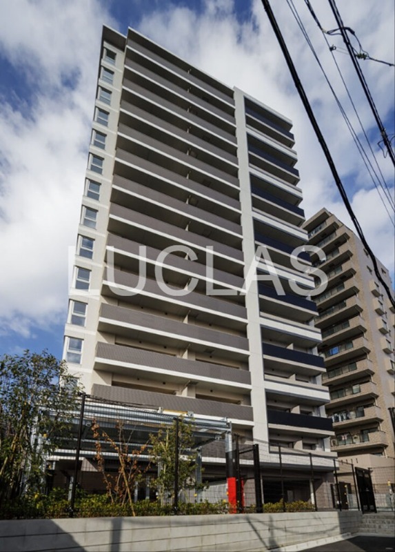 建物外観　『想いの先を照らし出す。』信頼が必要だからこそ、弊社へお任せ