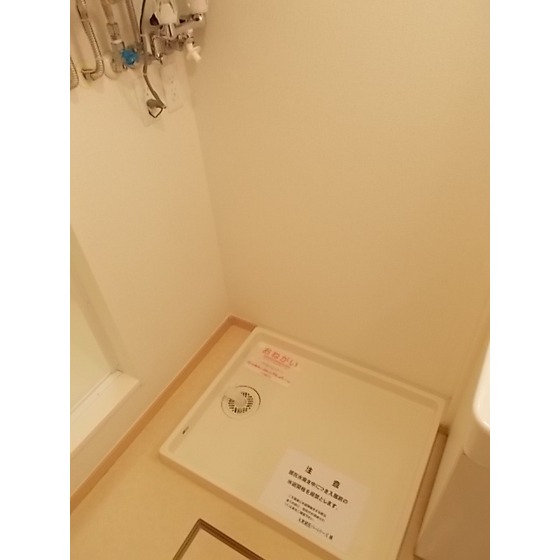 洗面設備　洗濯機置き場