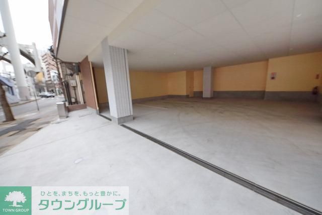 駐車場　敷地内駐車場ございます