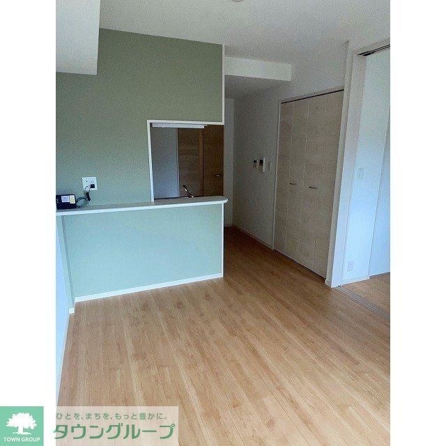 居室・リビング　同物件別部屋のお写真になります。現況優先です。