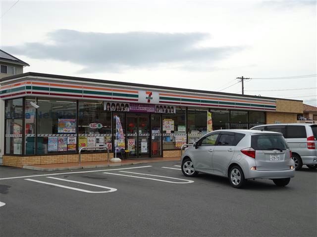 コンビニ　セブンイレブン碧南上町4丁目店（コンビニ）まで172m