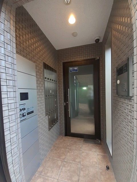 エントランス　ユングフラウ　荒川区西尾久4