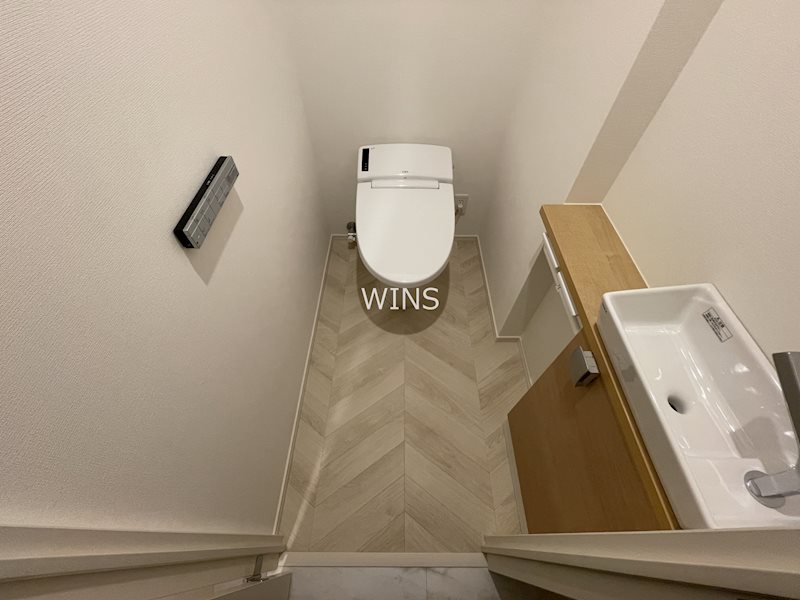 トイレ　別部屋参考写真です