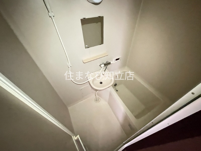 バス・シャワールーム　同型別部屋写真