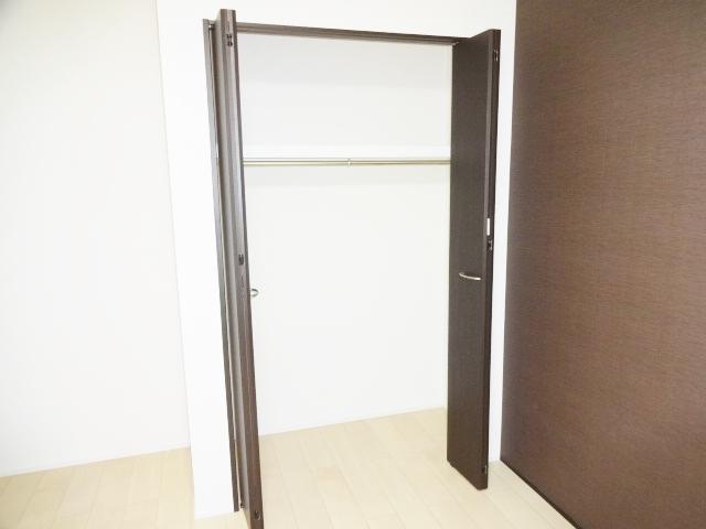 収納　クローゼット完備です。