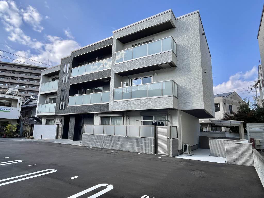 建物外観　美和の1LDKアパート♪