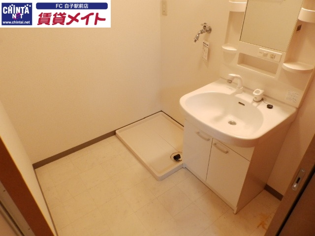 洗面設備　同物件別室写真