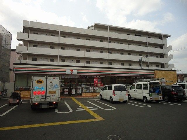 コンビニ　セブン-イレブン亀岡並河店（コンビニ）まで372m
